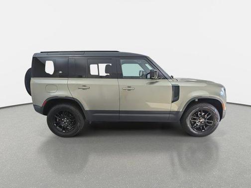 2022 Land Rover Defender 110 S