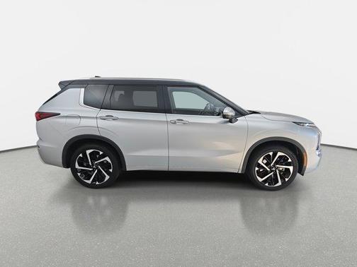 2024 Mitsubishi Outlander