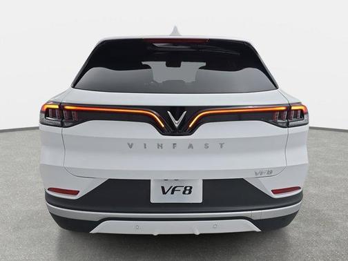 2025 VinFast VF 8 Plus