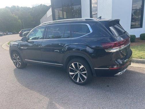 2024 Volkswagen Atlas 2.0T SEL Premium R-Line