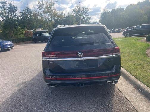 2024 Volkswagen Atlas 2.0T SEL Premium R-Line