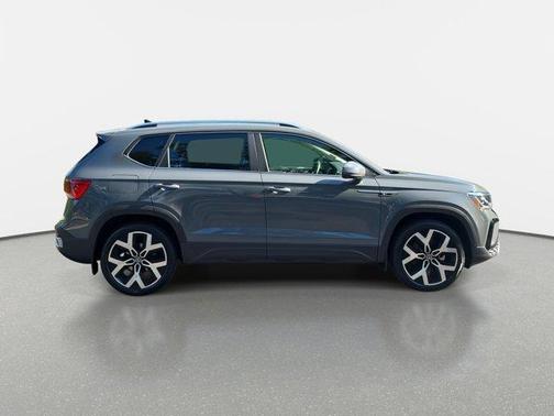 2022 Volkswagen Taos 1.5T SEL