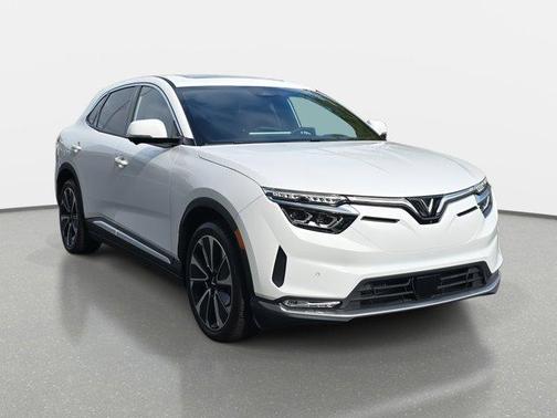 2025 VinFast VF 8 Plus