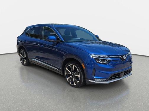 2025 VinFast VF 8 Plus