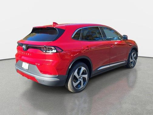 2025 VinFast VF 8 Eco