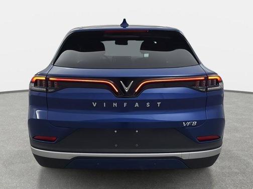 2025 VinFast VF 8 Plus