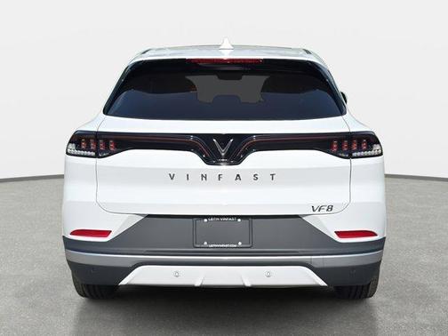 2025 VinFast VF 8 Plus