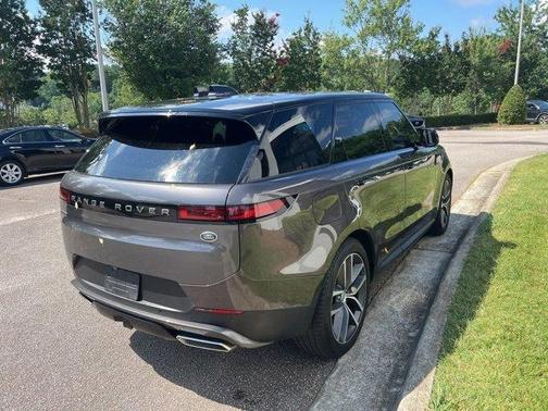 2023 Land Rover Range Rover Sport SE