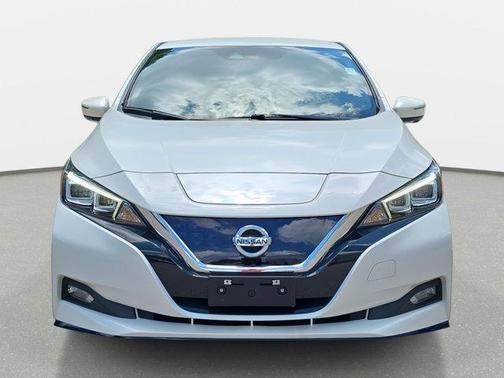 2022 Nissan Leaf SL PLUS