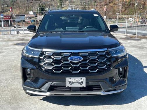 Agate Black Metallic 2026 Ford Explorer Platinum