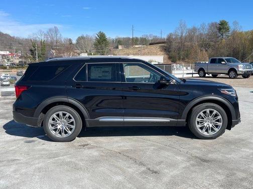 Agate Black Metallic 2026 Ford Explorer Platinum