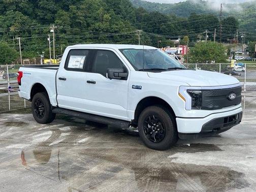 Space White Metallic 2025 Ford F-150 Lightning XLT