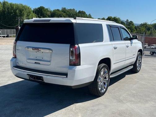 White Frost Tri-Coat 2016 GMC Yukon XL Denali