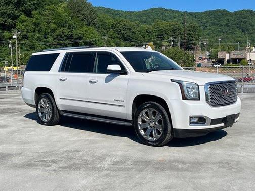White Frost Tri-Coat 2016 GMC Yukon XL Denali