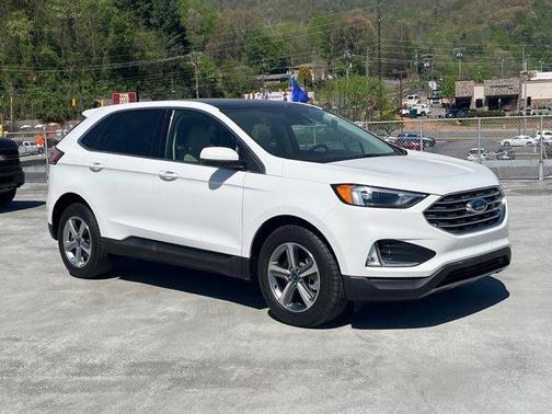 White Metallic 2022 Ford Edge SEL