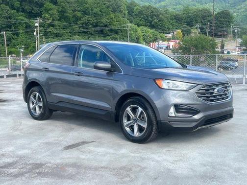 Gray Metallic 2021 Ford Edge SEL