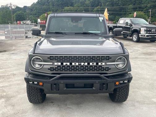 Carbonized Gray Metallic 2024 Ford Bronco Badlands