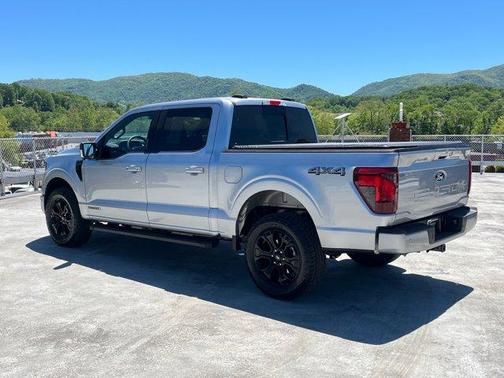Iconic Silver Metallic 2024 Ford F-150 XLT