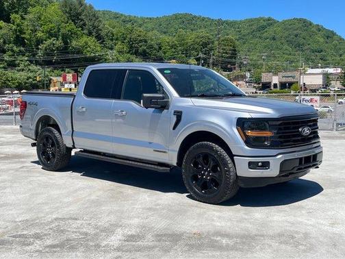 Iconic Silver Metallic 2024 Ford F-150 XLT