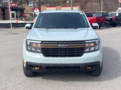 2023 Ford Maverick Lariat