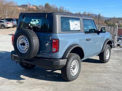 Azure Gray Metallic 2025 Ford Bronco Base