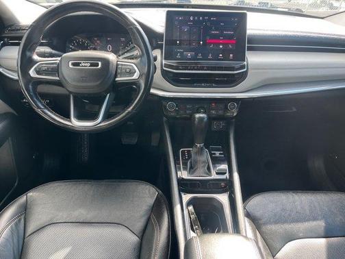Diamond Black 2022 Jeep Compass Limited