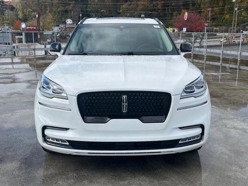 2022 Lincoln Aviator Reserve AWD