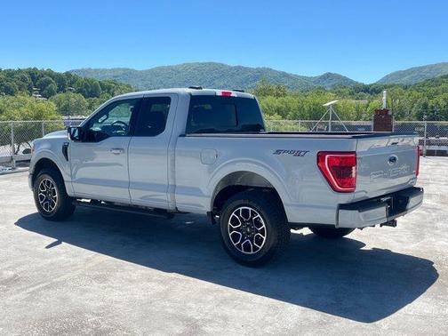 Avalanche 2023 Ford F-150 XLT