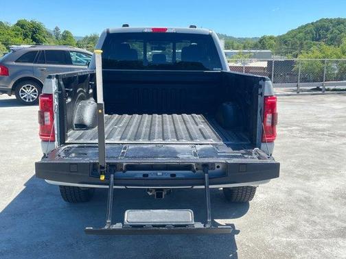Avalanche 2023 Ford F-150 XLT