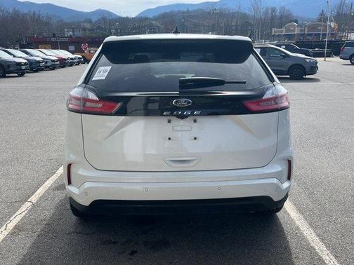 2024 Ford Edge ST Line