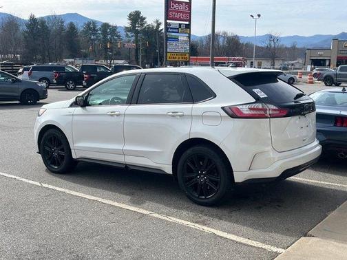 2024 Ford Edge ST Line