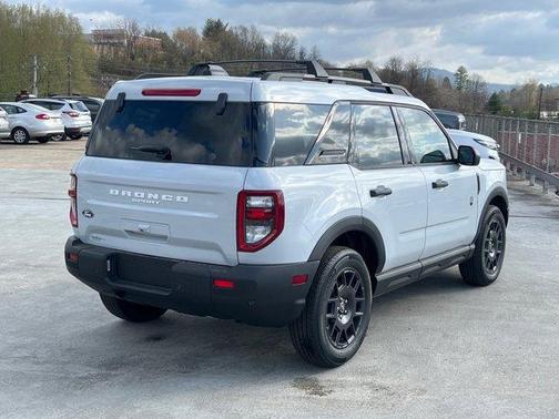 Space White Metallic 2026 Ford Bronco Sport Big Bend