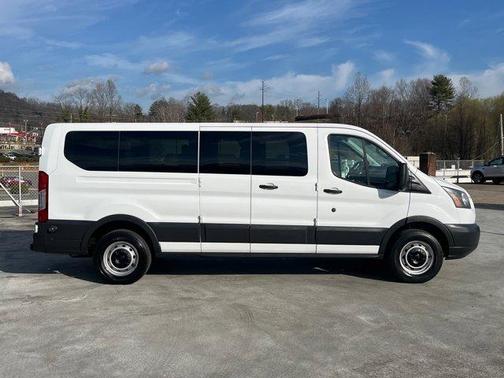 2016 Ford Transit-350 XL