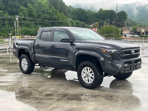 UNDERGROUND 2024 Toyota Tacoma SR5