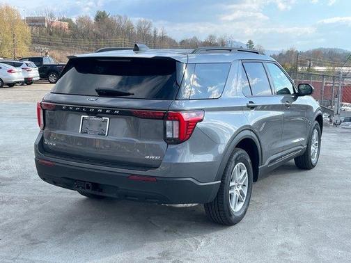 Gray Metallic 2026 Ford Explorer Active