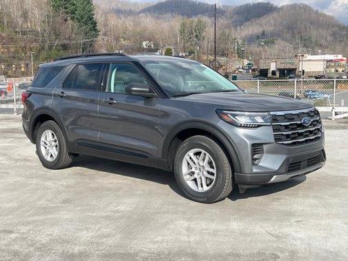 Gray Metallic 2026 Ford Explorer Active