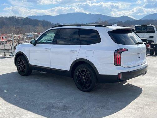 2024 Kia Telluride SX