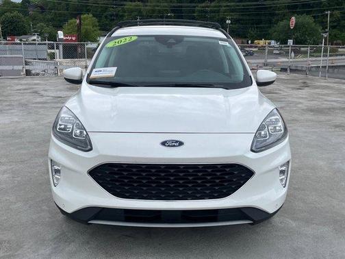 Star White 2022 Ford Escape Titanium Hybrid