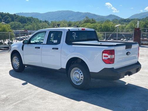 Oxford White 2026 Ford Maverick XL