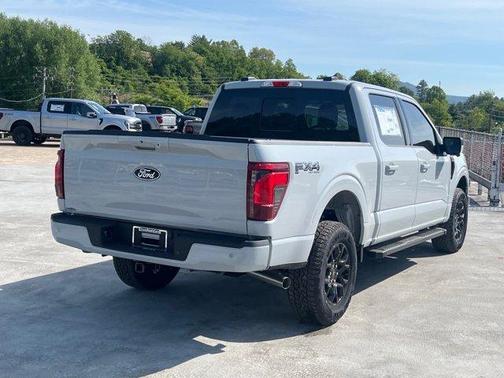 Avalanche 2026 Ford F-150 XLT