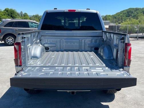 Iconic Silver Metallic 2026 Ford F-150 Lariat