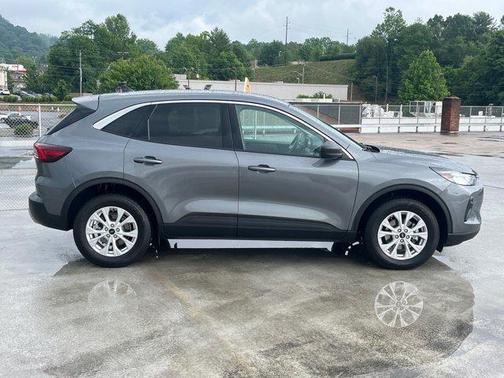 Carbonized Gray Metallic 2024 Ford Escape Active