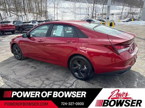 2023 Hyundai ELANTRA SEL