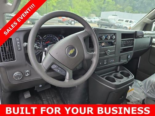 2025 Chevrolet Express 2500 Work Van