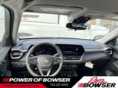 Mosaic Black Metallic 2026 Chevrolet Trailblazer LT