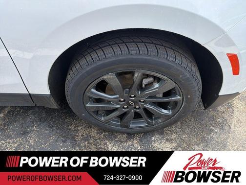 Summit White 2023 Chevrolet Equinox RS