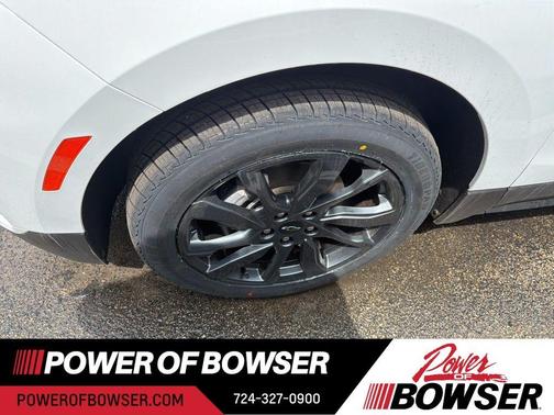 Summit White 2023 Chevrolet Equinox RS