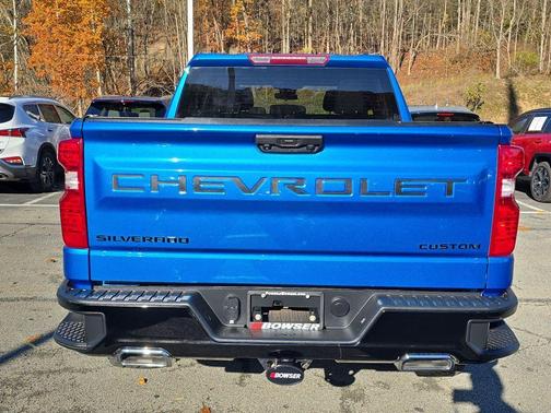 2022 Chevrolet Silverado 1500 Custom Trail Boss