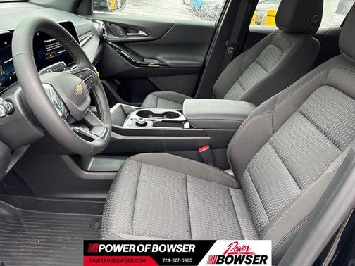 Mosaic Black Metallic 2026 Chevrolet Equinox LT
