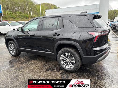 Mosaic Black Metallic 2026 Chevrolet Equinox LT